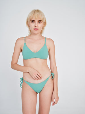 Elsa Bikini | Piscine